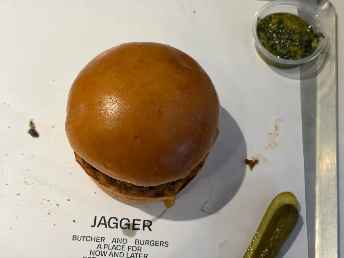 Jagger - ג׳אגר — photo 6 by לורן בן אפרים