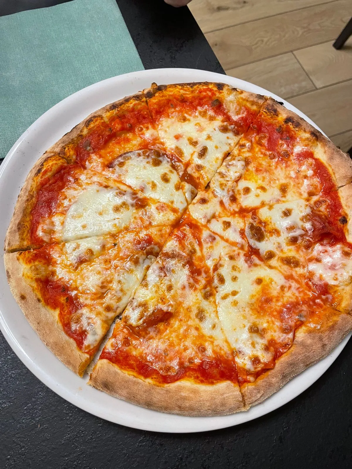 Pizza Margherita