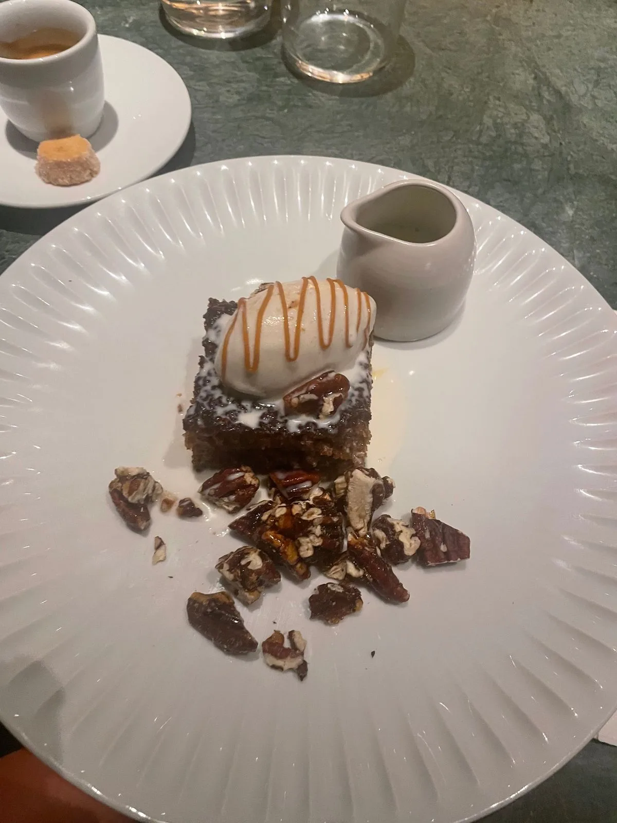 Pecan Cake with Ice Cream