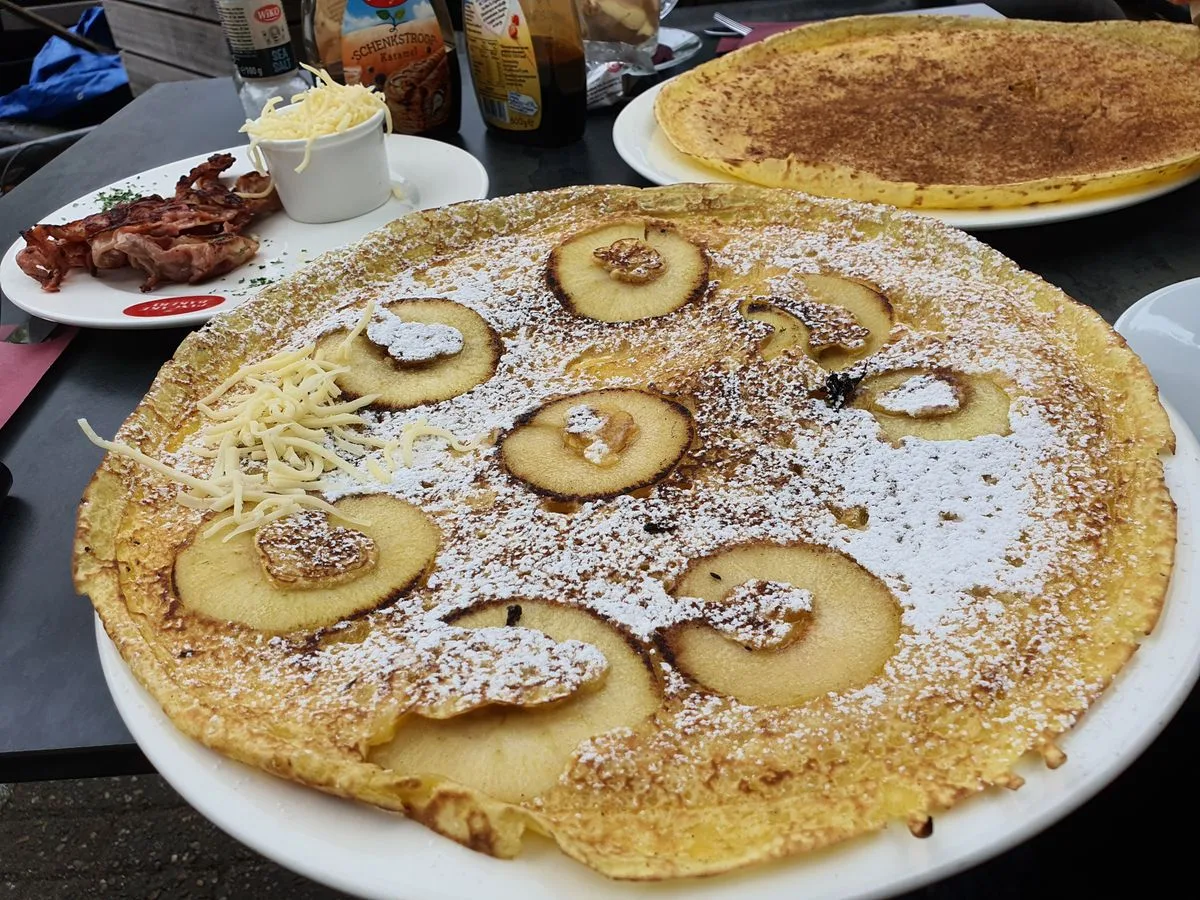 Pancake with Apple Slices and Powdered Sugar