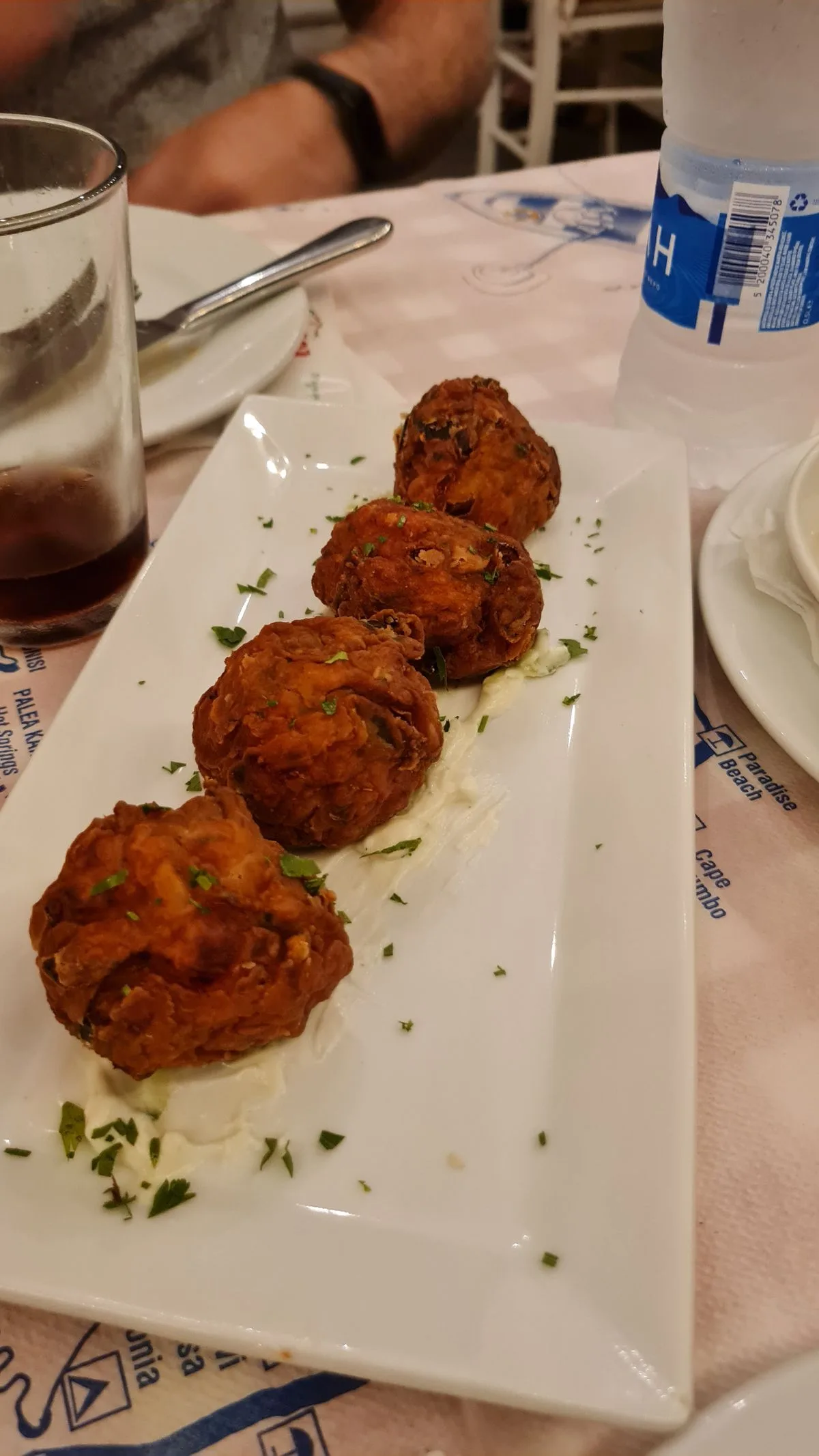 Kolokythokeftedes (Zucchini Fritters)